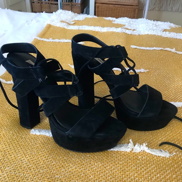 Steve Madden Justinaa Black Heels - Picture 2 of 7